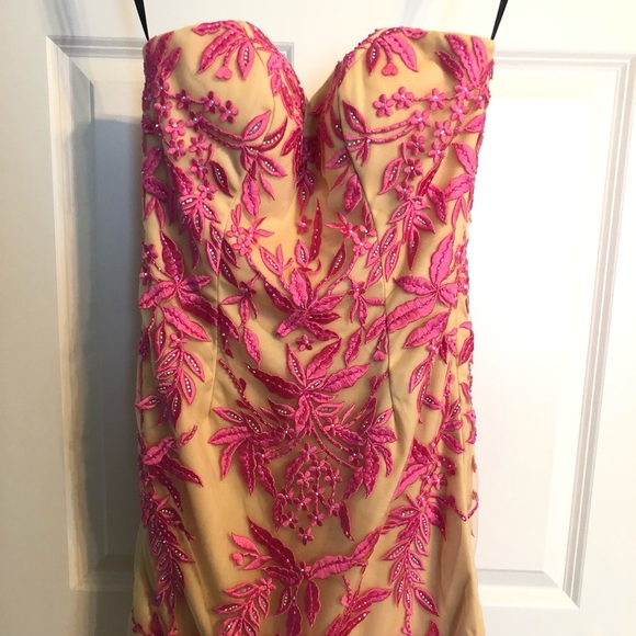 Homecoming/Ball/Semi-formal Dress - Picture 3 of 7